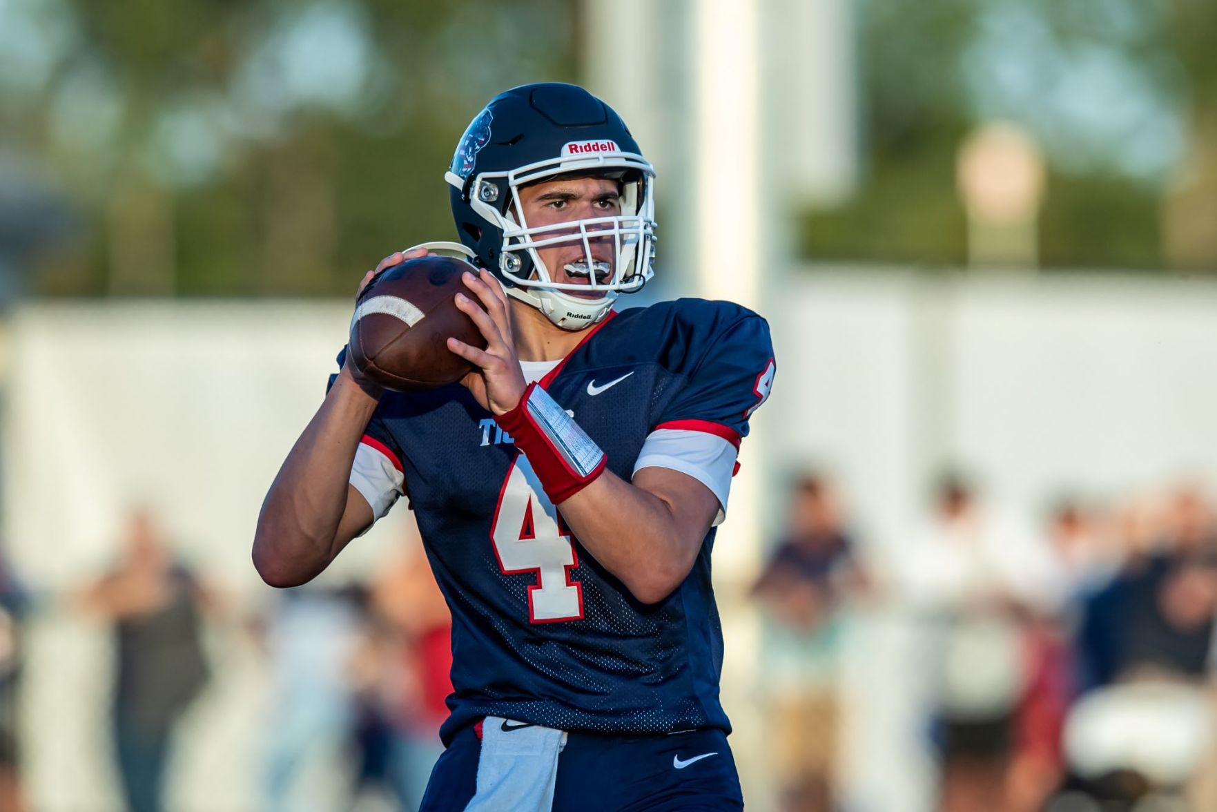 IHS football opener_7.jpg